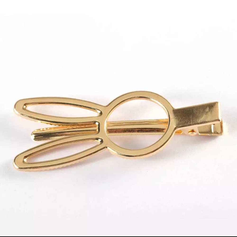 🔴5/$20⚠️𝗖𝗟𝗘𝗔𝗥𝗔𝗡𝗖𝗘⚠️ Bunny Hair Clip NEW - Picture 4 of 12